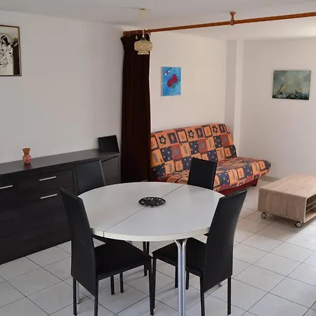 013 Agathes 389 * Agde