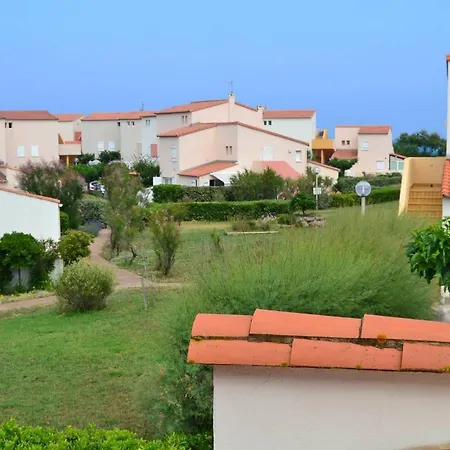 Apartment 013 Agathes 389 *